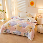 Schlafkomfort Decke Blütenzauber | Weich & Pflegeleicht | Elegantes Design