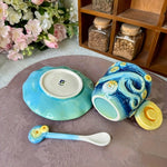 Keramiktasse mit Unterteller – Handbemaltes 3D-Design inspiriert von Van Gogh