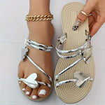 Elegant sandals with heart appliqués and metallic straps