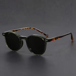 Runde Sonnenbrille mit leichtem Rahmen aus Polycarbonat