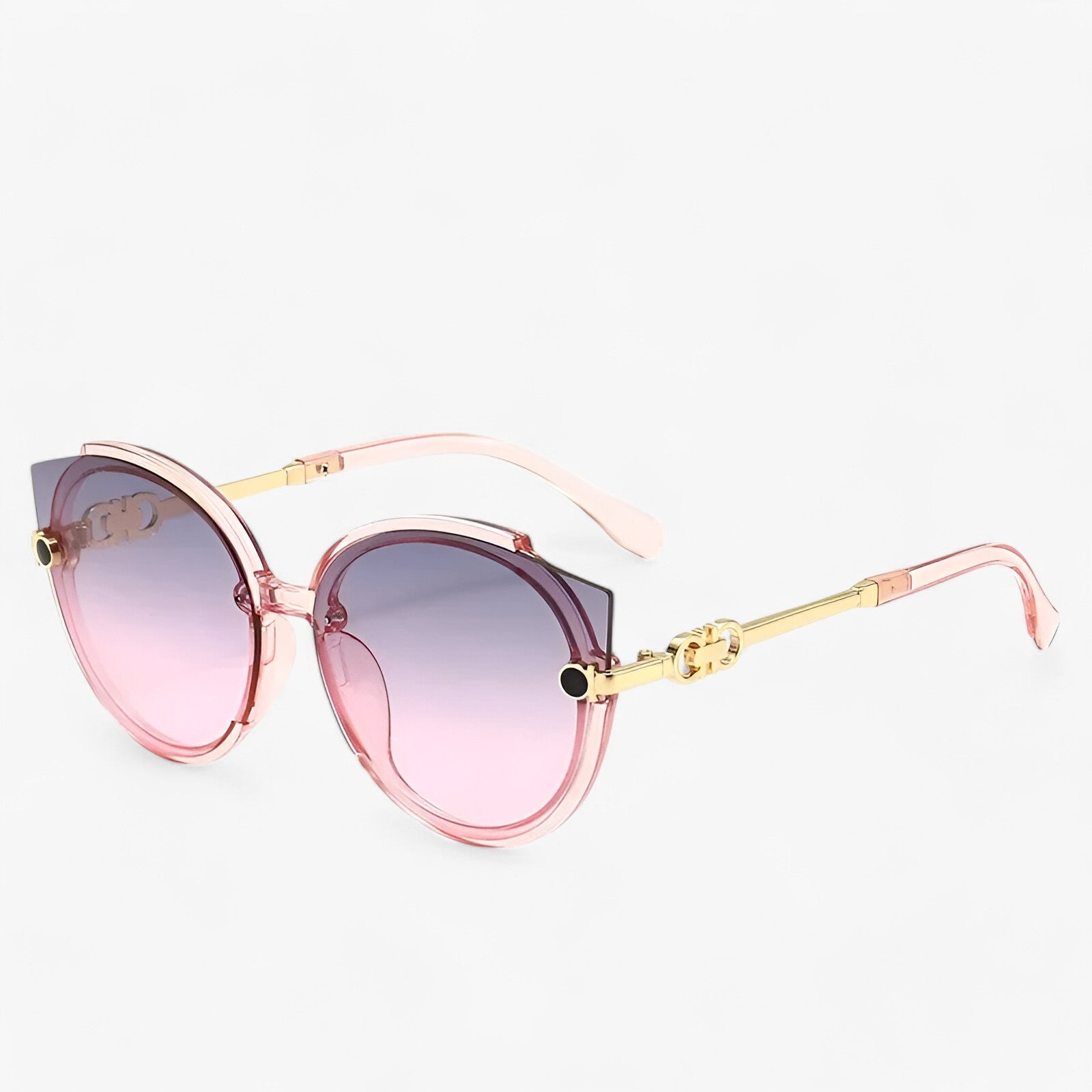 Elegant Women's Gradient Sunglasses | Luma