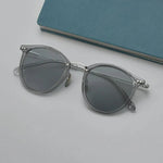 Elegant Women's Sunglasses - UV400 Protection | Solara