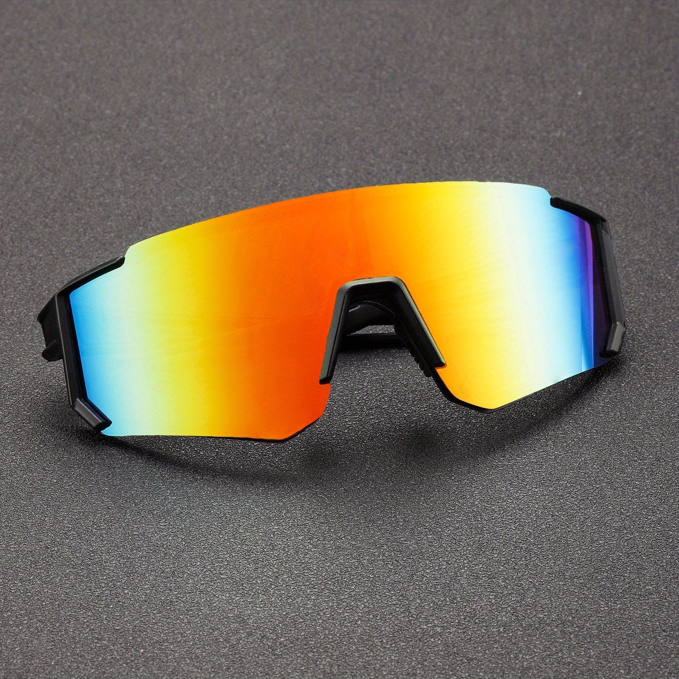 Aktive Sonnenbrille mit UV-Schutz für Sportbegeisterte