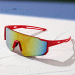 Aktive Sonnenbrille mit UV-Schutz für Sportbegeisterte