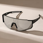 Aktive Sonnenbrille mit UV-Schutz für Sportbegeisterte