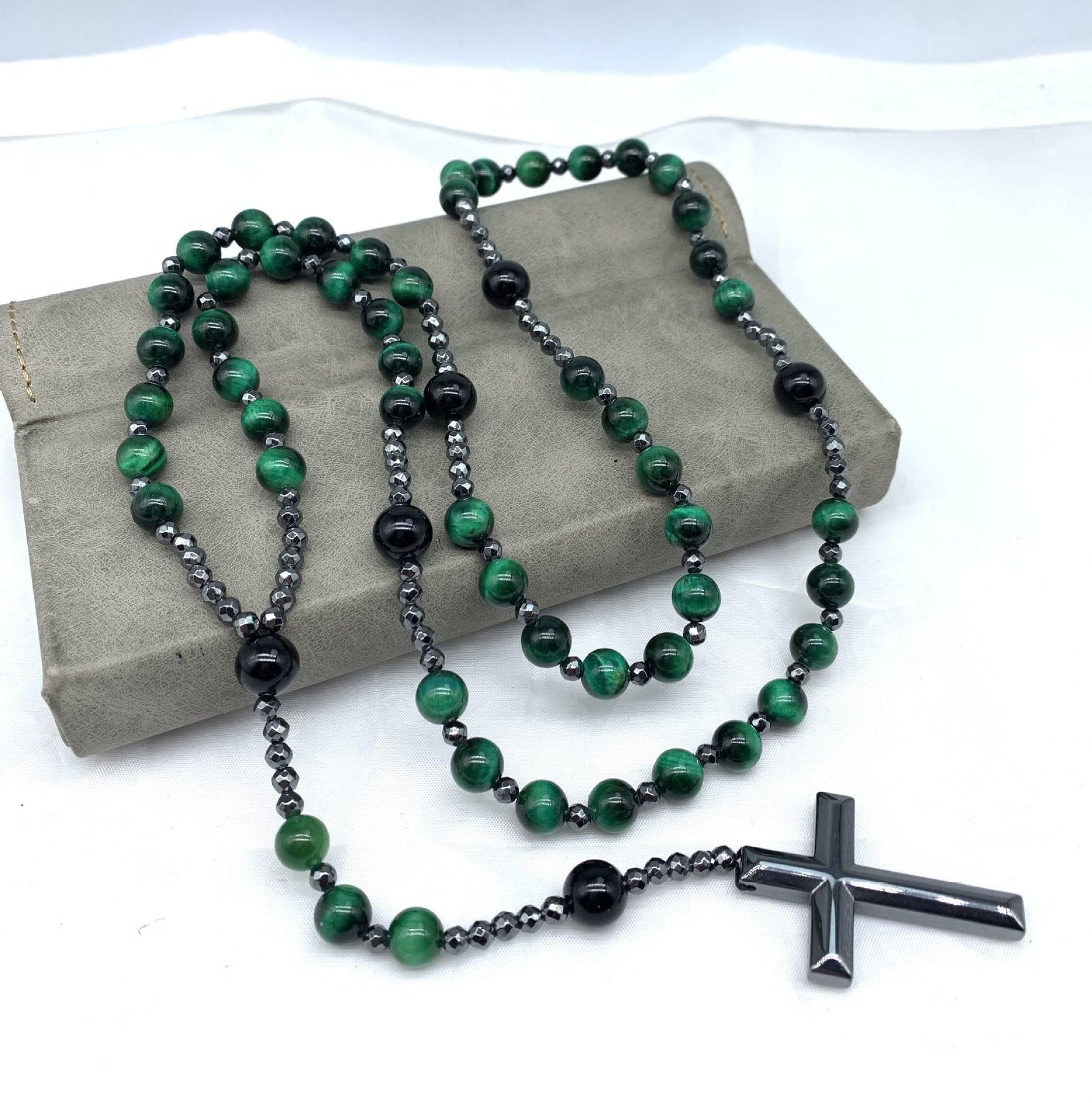 Spiritual Pendant with Tiger's Eye and Lapis Lazuli – Rosary for Men