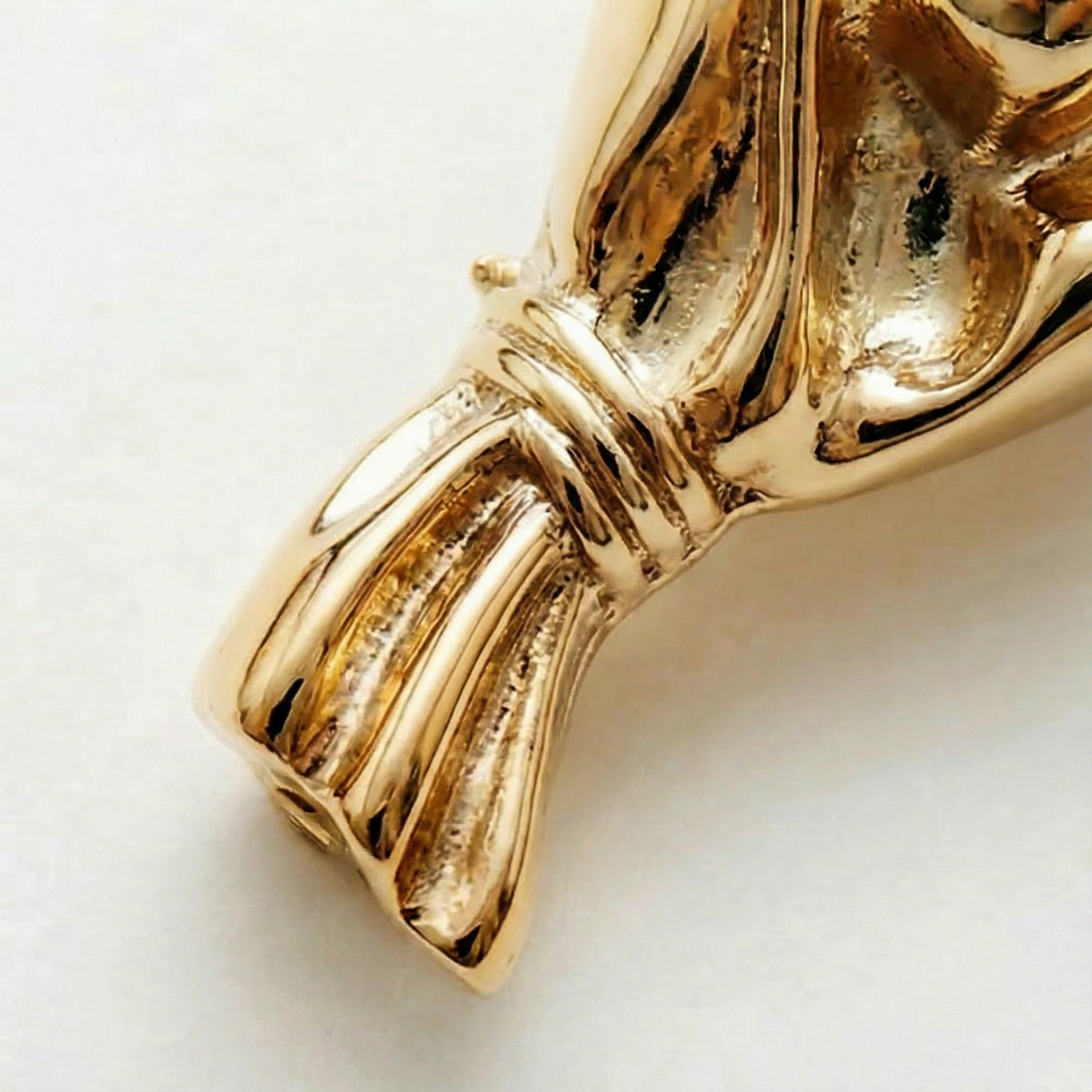 Elegant brooch with mini vase for fresh flowers