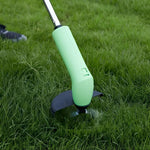 Akku-Rasenmäher für präzises Trimmen im Garten
