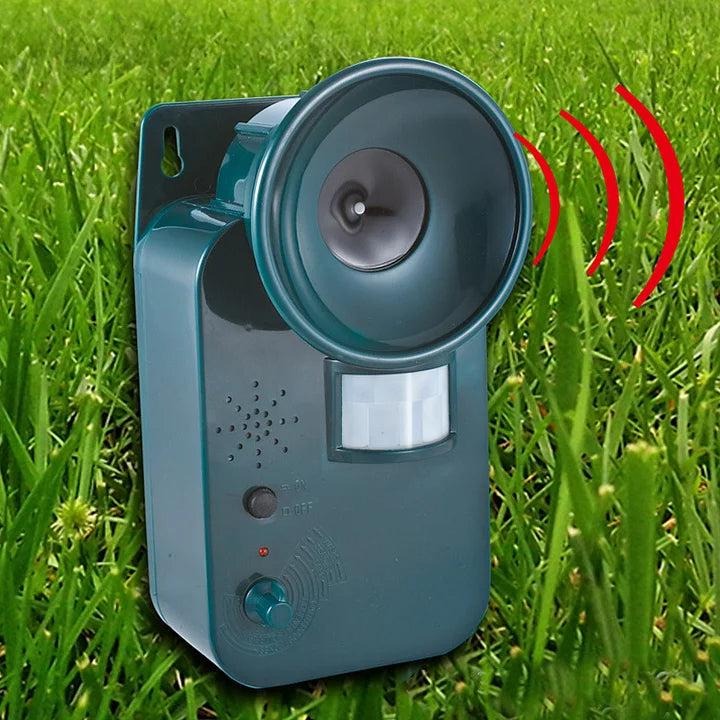 Wetterfester Ultrasonic Tiervertreiber mit Bewegungssensor