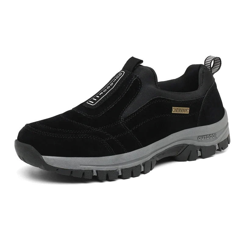 Comfortable hiking shoes with orthopedic support