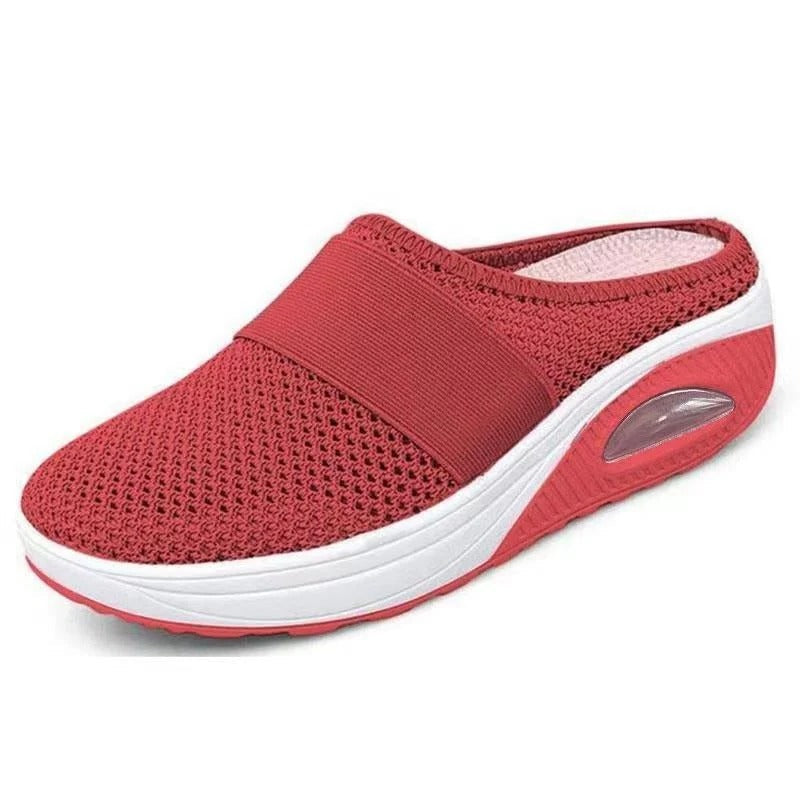 Comfortable slippers for all-day wear