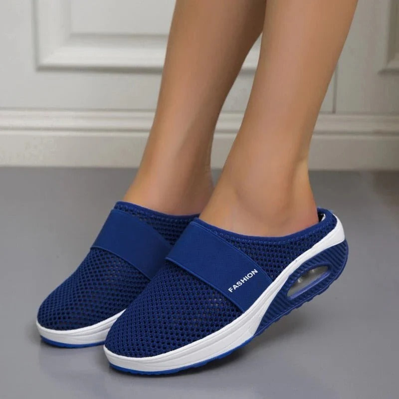 Comfortable slippers for all-day wear