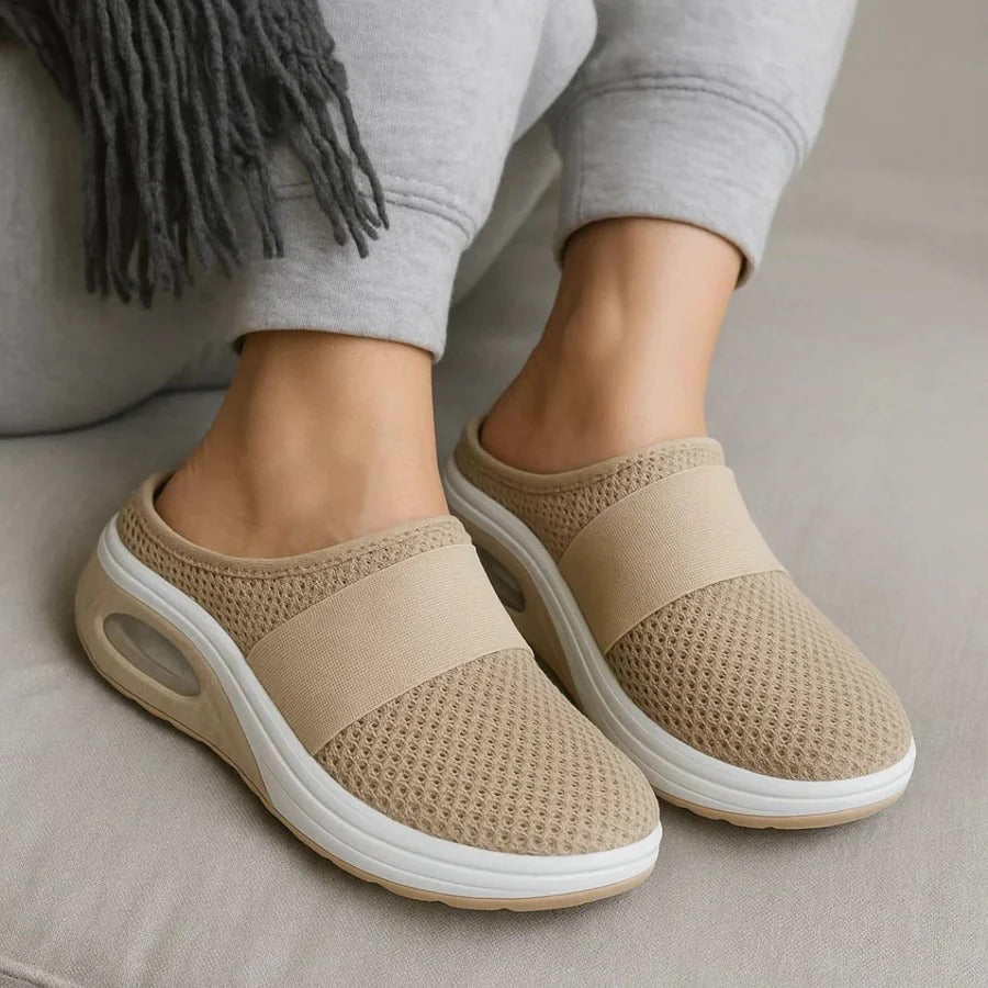 Comfortable slippers for all-day wear