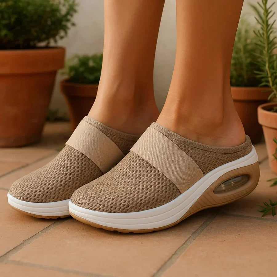 Comfortable slippers for all-day wear