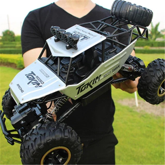 4WD Ferngesteuerter Monstertruck im Maßstab 1:12