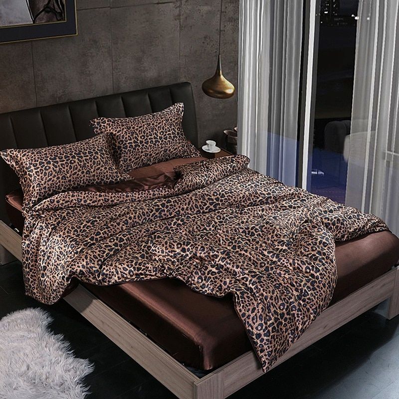 Luxurious 4-Piece Silk Bedding Set for Restful Nights