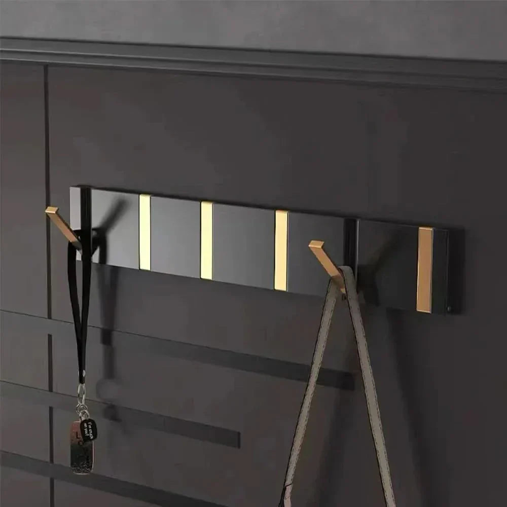 FlexiHaken – Platzsparende Wandhakenleiste aus Aluminium