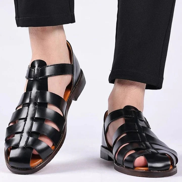 Men's Sandals with Adjustable Straps and Open Toe