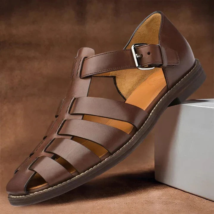 Men's Sandals with Adjustable Straps and Open-Toe Design