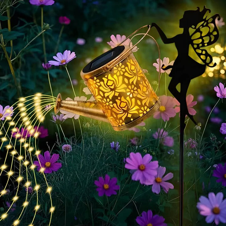 Solarbetriebene Gartenleuchte mit Metallrahmen und LED
