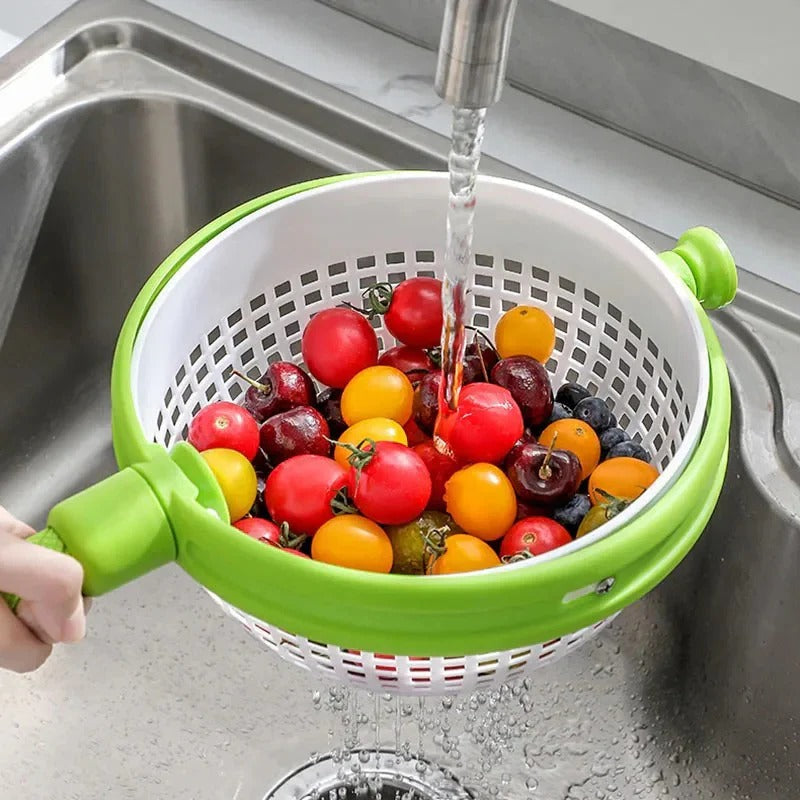 Praktische Salatschüssel mit integriertem Spül- und Entwässerungssystem