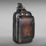 Adjustable fanny pack with compartments and secure closure