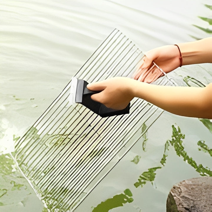 Versatile 3-in-1 Grill Cleaning Brush with Sponge and Scraper