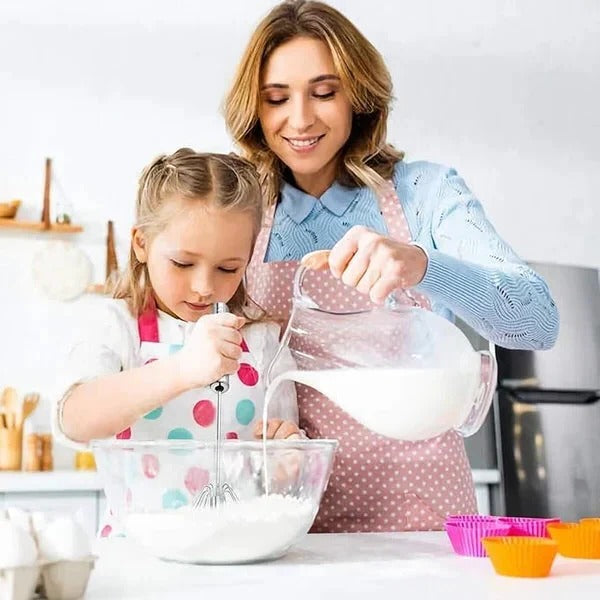 Automatischer Rührbesen mit Variablen Rührgeschwindigkeiten