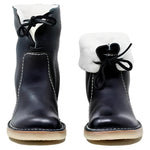 High-quality leather boots with wool for outdoor activities