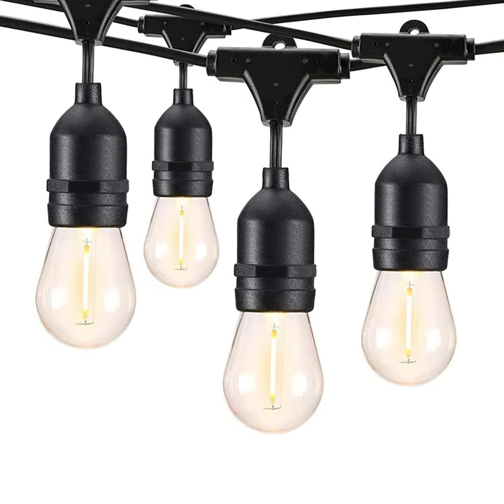 Stimmungsvolle LED-Lichterkette für den Außenbereich