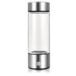 Tragbare Wasserflasche mit Wasserstoffgenerator und USB-Ladebasis