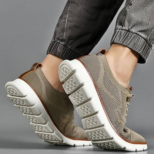 Comfortable leisure shoes with a wide toe box and knitted upper