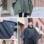 Leichter Regenponcho mit Kapuze und Aufbewahrungstasche