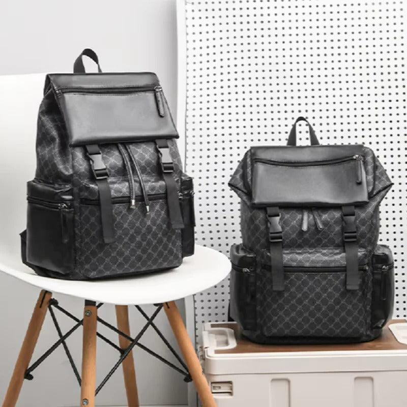 Eleganter Rucksack aus Leder für Laptop und Reisen