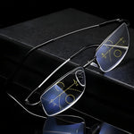 Smart Glasses with Adaptive Lenses