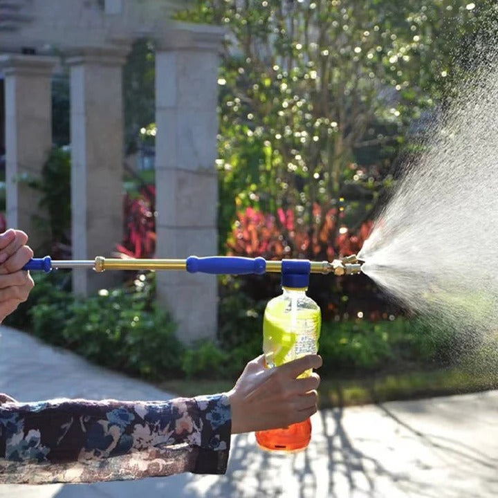 Praktischer Gartensprayer mit Handpumpe und verstellbarem Aufsatz