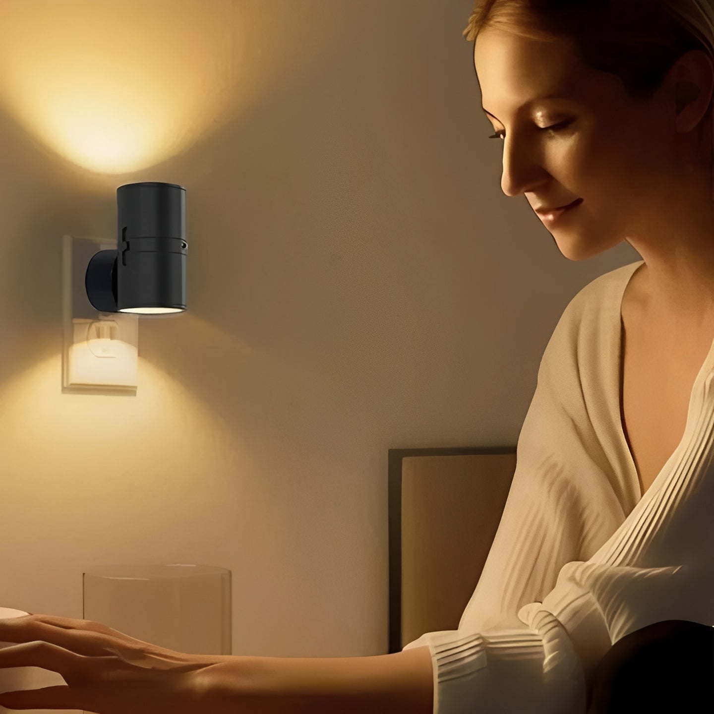Steckdosen-LED-Nachtlicht mit Lichtsensor für sanfte Beleuchtung