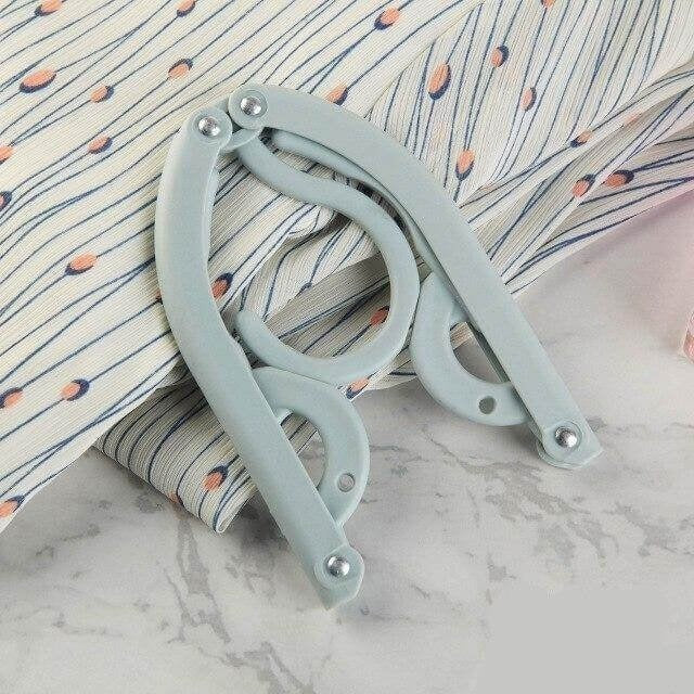 Compact Foldable Travel Hanger