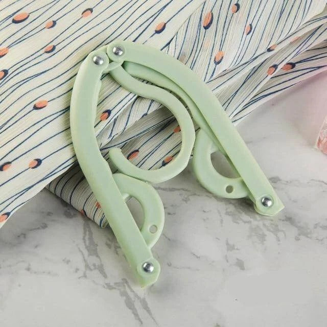 Compact Foldable Travel Hanger