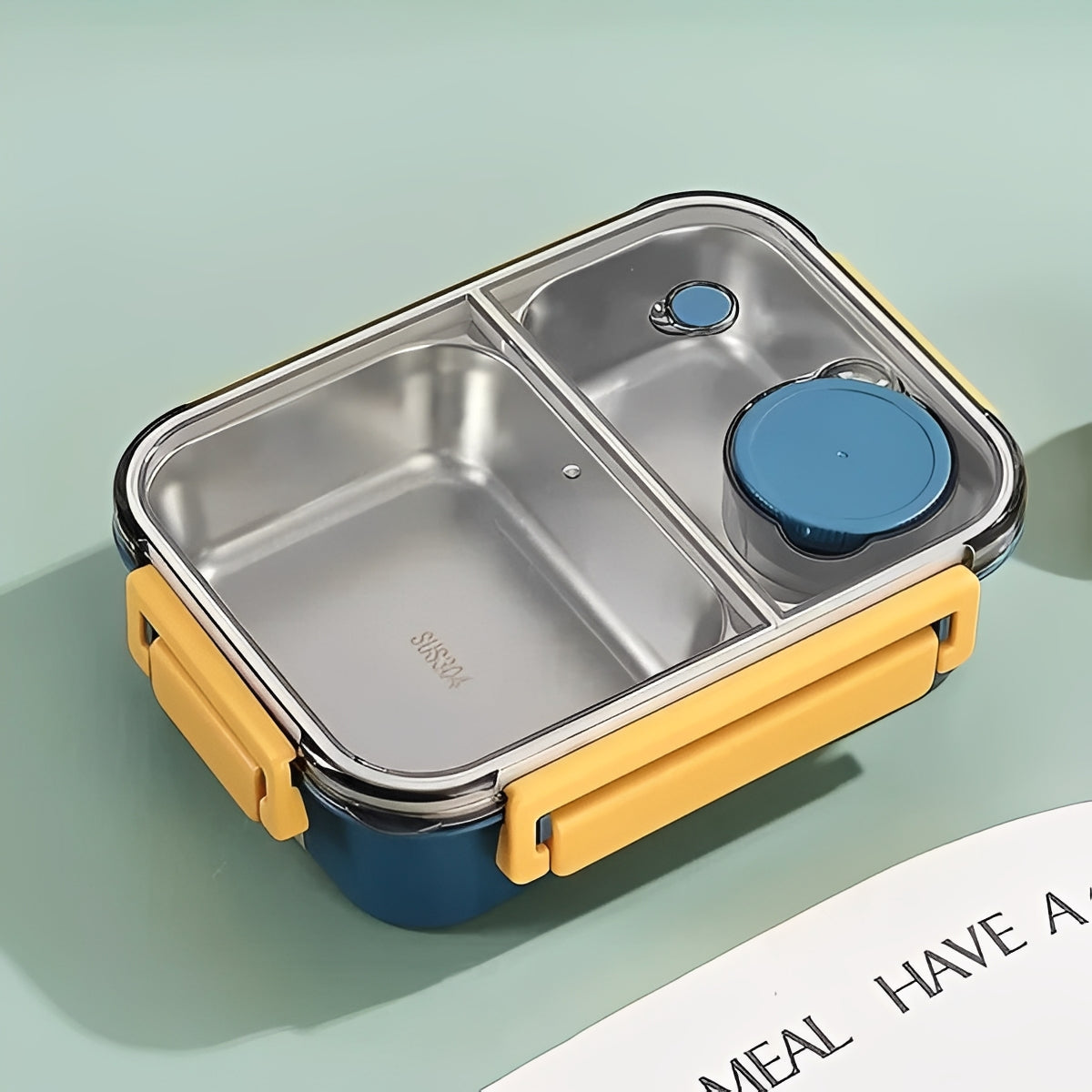 Heat-insulated food container with vacuum seal for hot food
