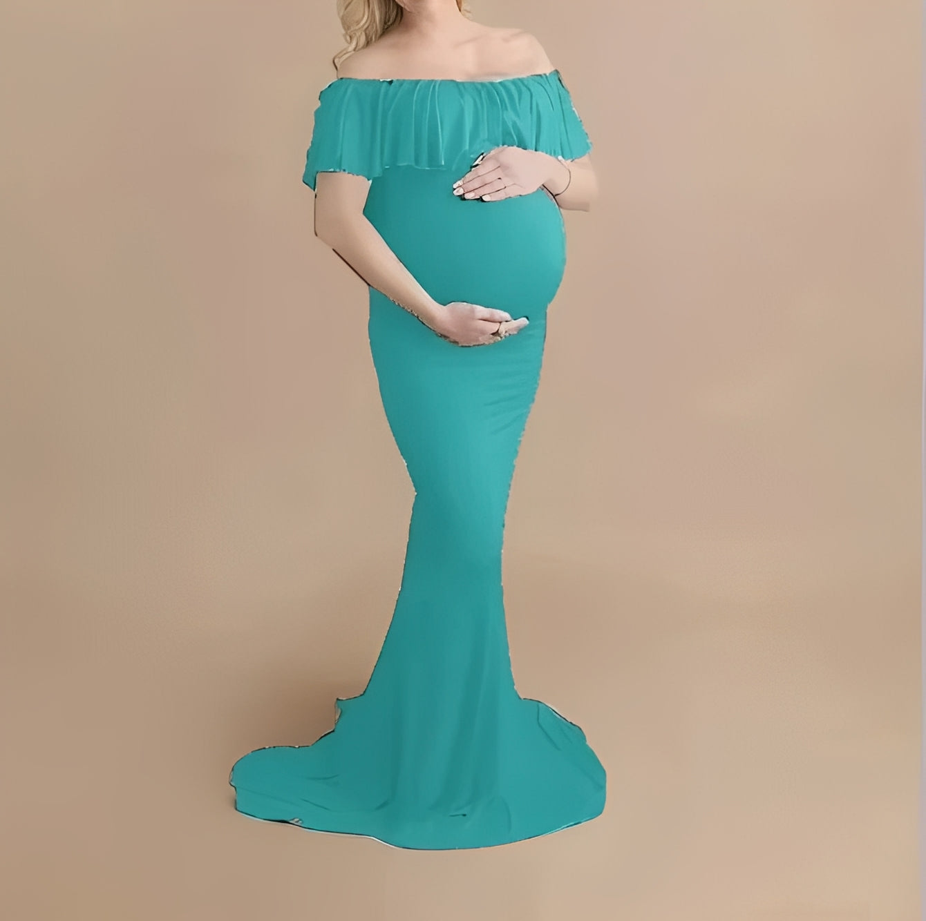 Elegant Maternity Photography Gown with Flowing Design