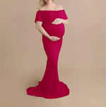 Elegant Maternity Photography Gown with Flowing Design