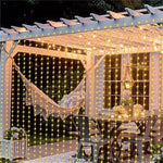 Solarbetriebene Lichtervorhänge für den Außenbereich mit bunten LEDs