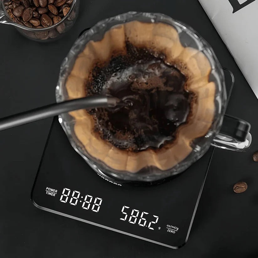 Precise coffee scale with timer and drip mat, 3kg capacity