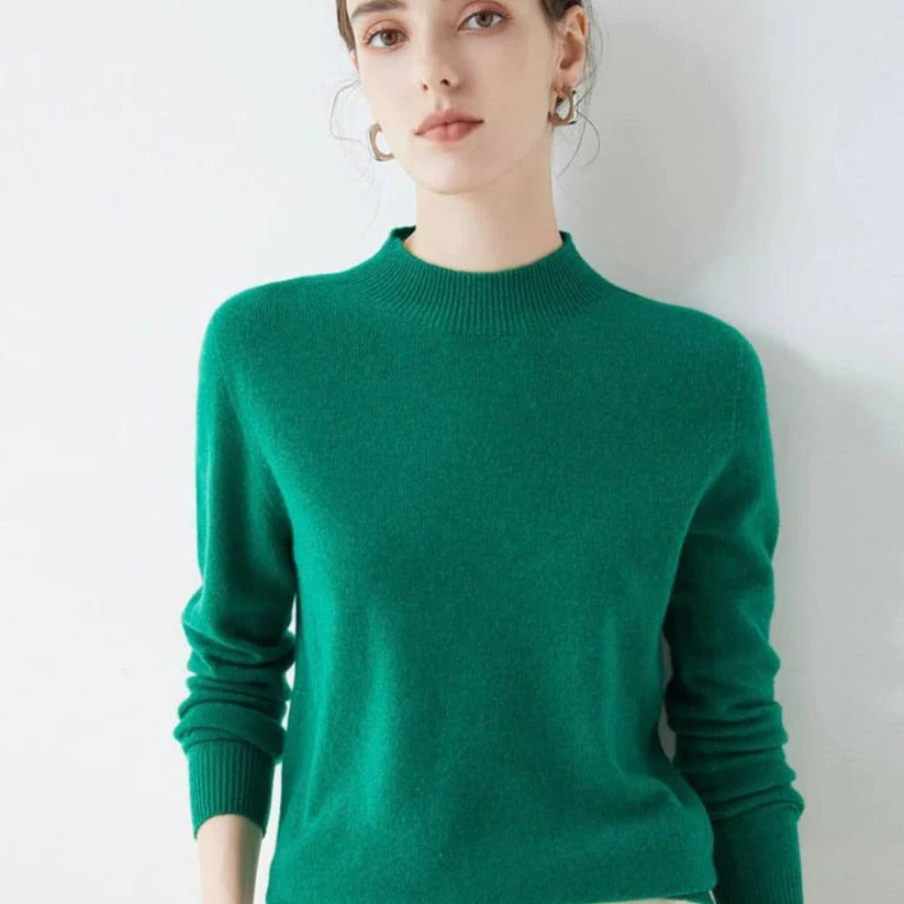 Elegant cashmere sweater for cold days