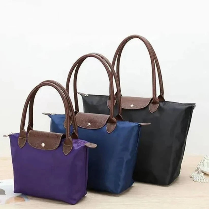 Vielseitige Schultertasche aus strapazierfähigem Material in neun Farben