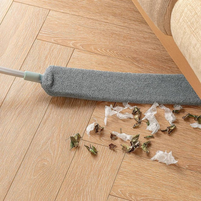 Verstellbarer Staubwedel mit langem Griff für hohe Oberflächen und enge Räume