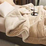 Kuschelige Fleece-Decke für Sofa und Bett – Perfekt für Reisen