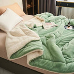 Kuschelige Fleece-Decke für Sofa und Bett – Perfekt für Reisen