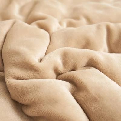 Bequeme Fleece-Decke für Sofa und Bett – Ideal für Reisen